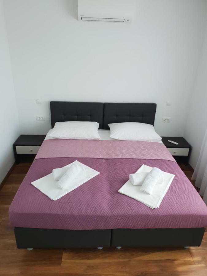 Apartmani Marija Baška Voda Esterno foto